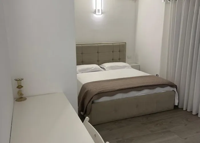 Pansiyon Tirana Comfort Suites Tiran